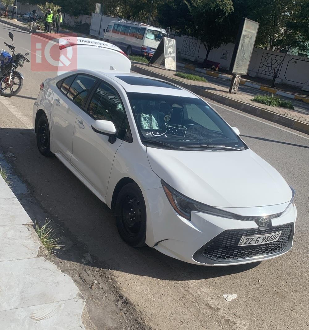 تۆیۆتا کۆرۆلا